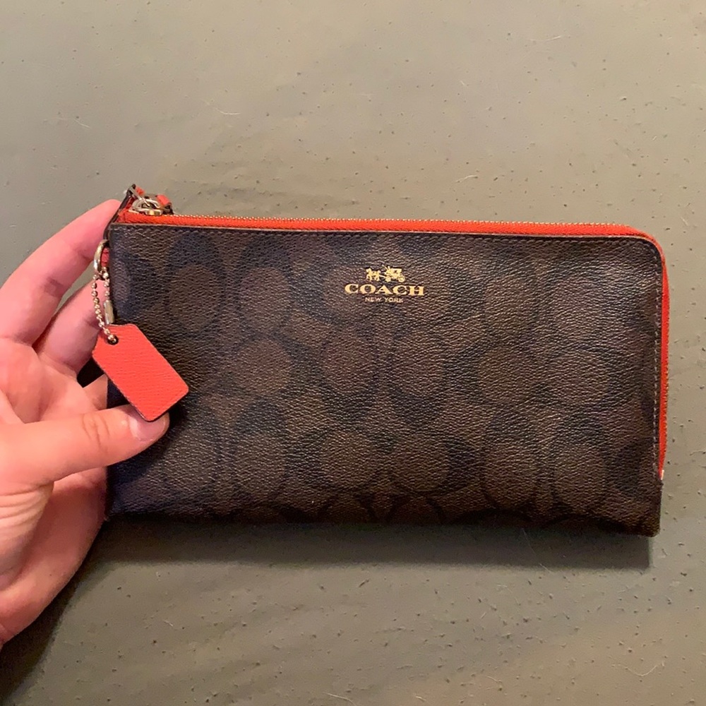 Coach wallet